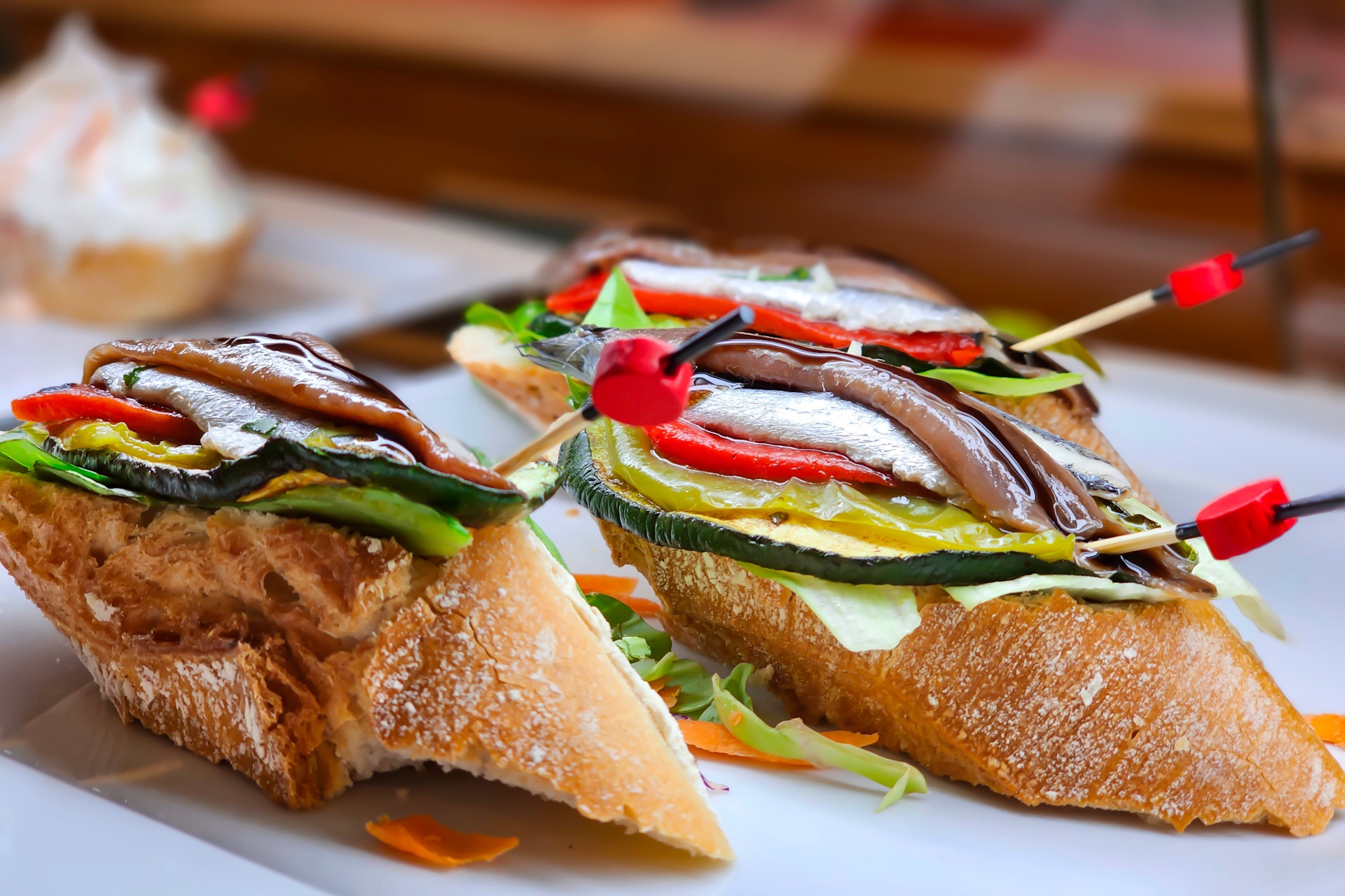 Appetizing spanish tapas with anchovies and green vegetables Costa del Sol 1920x1280 sp Appetizing spanish tapas with anchovies and green vegetables Costa del Sol