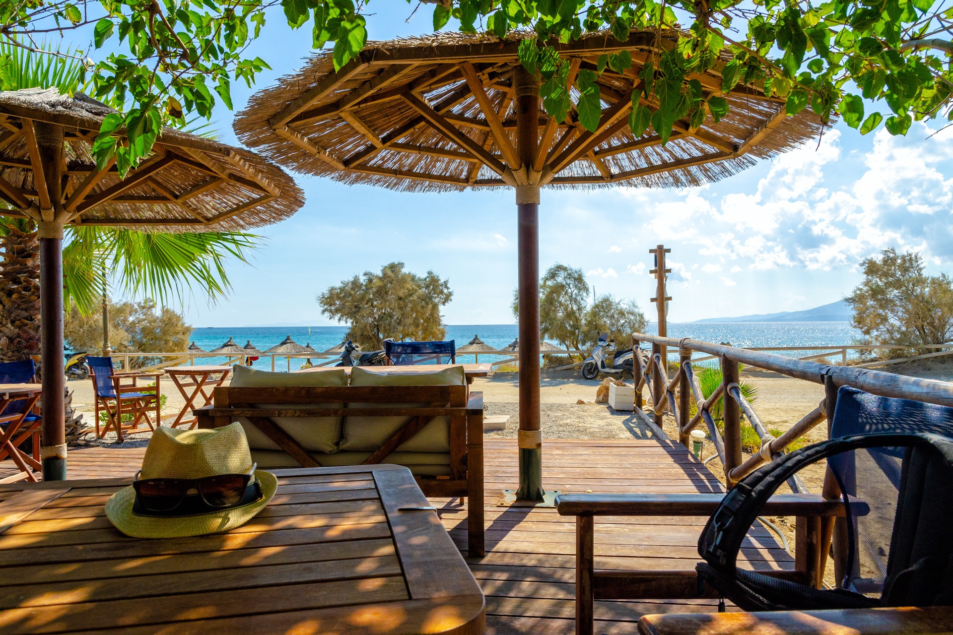 beach bar on Naxos island, Cyclades, Greece 1920x1280 sp beach bar on Naxos island, Cyclades, Greece