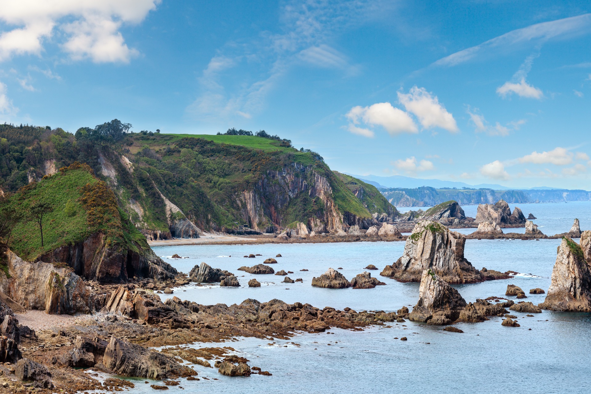 Atlantic Ocean coastline panorama . Playa de Gaviero Costa Verde 1920x1280 sp Atlantic Ocean coastline panorama . Playa de Gaviero Costa Verde