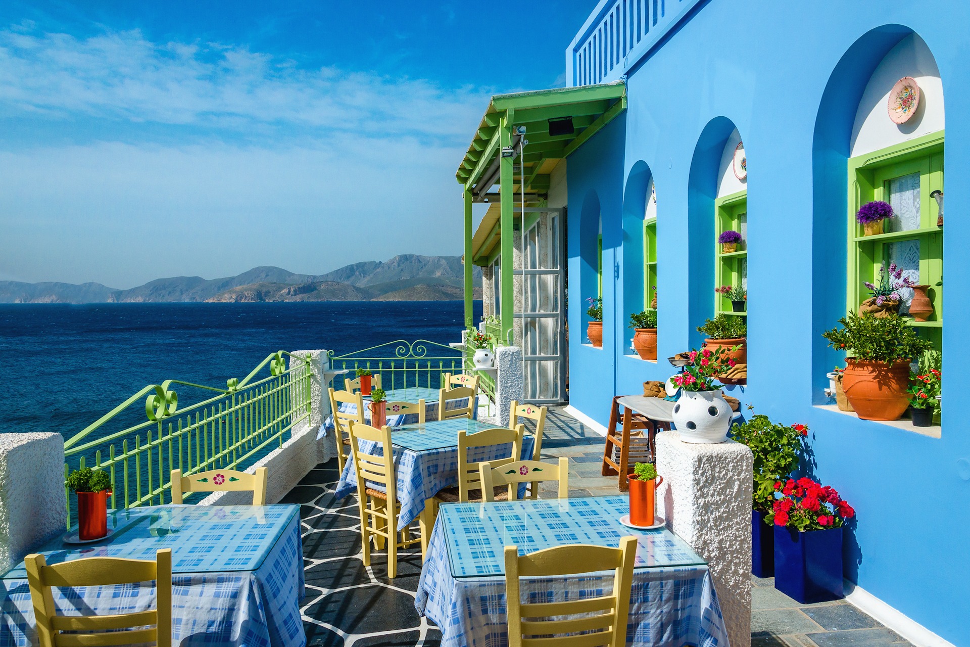 Traditionelles Gästehaus auf Kos mit Blick aufs Meer – Unterkunft nahe FKK-Stränden.