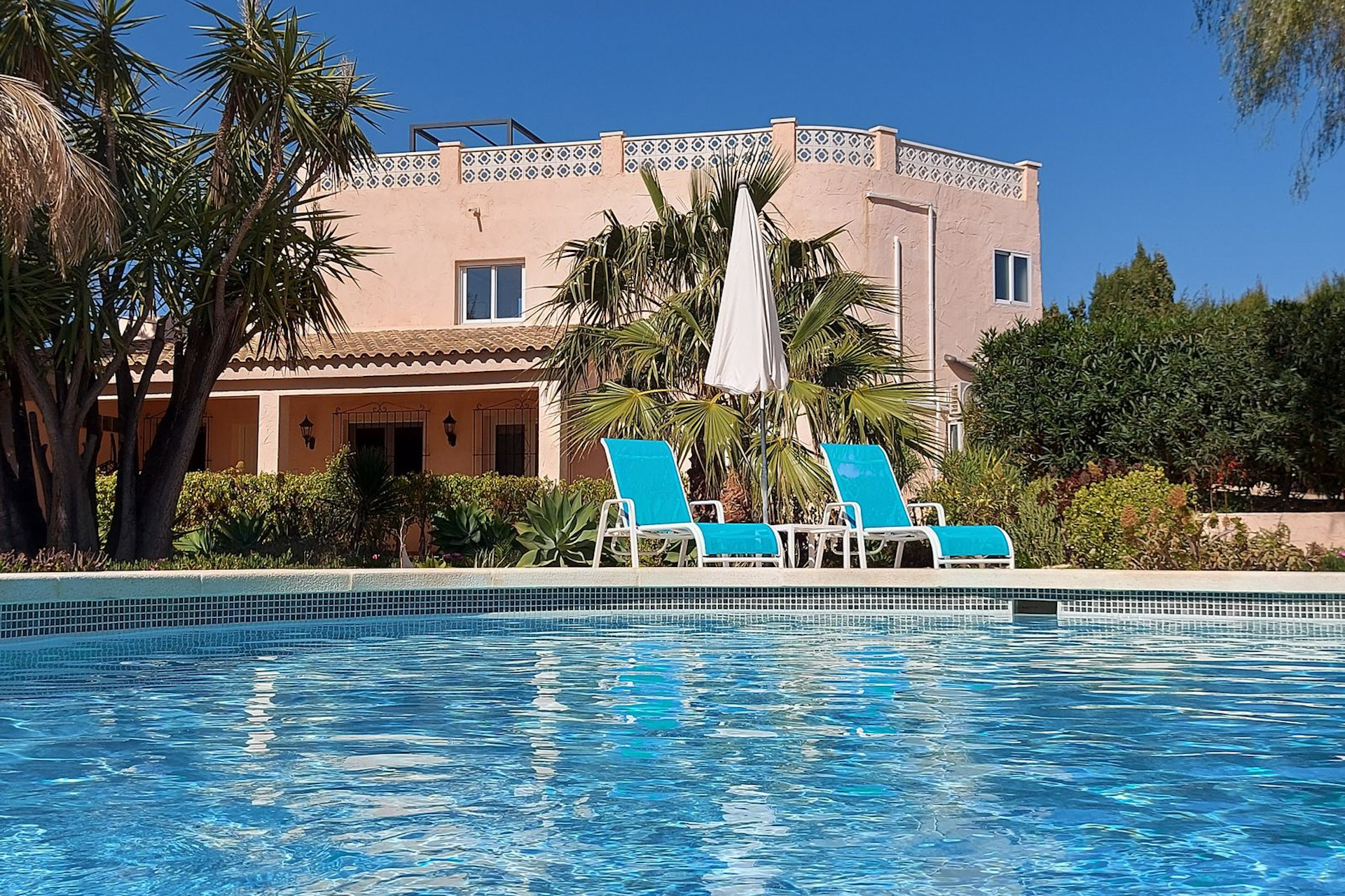Lavina Naturist Resort pool01 Costa Blanca