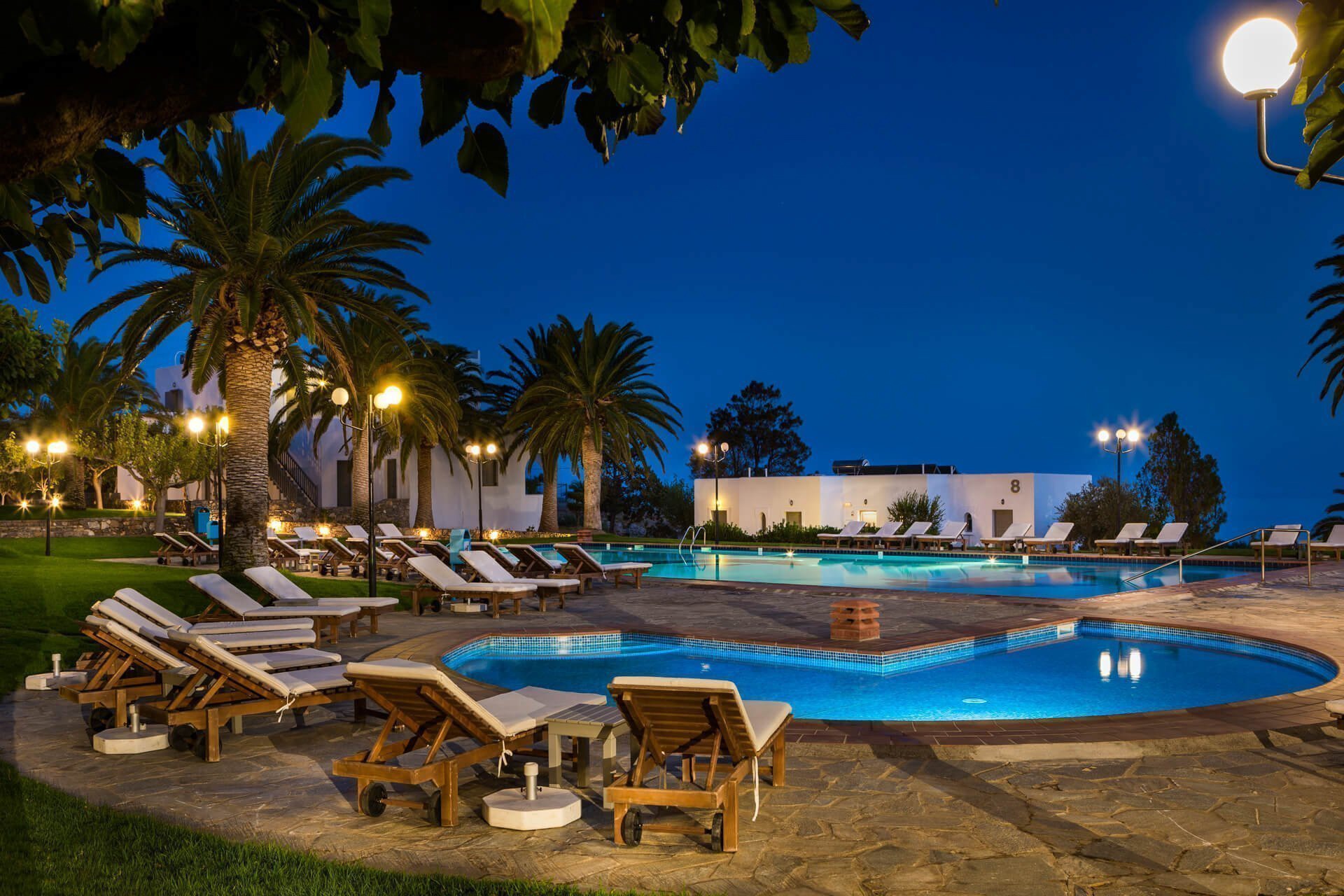 Naturist Resort Vritomaris pool-evning Kreta 1920x1280 sp Naturist Resort Vritomaris pool-evning Kreta