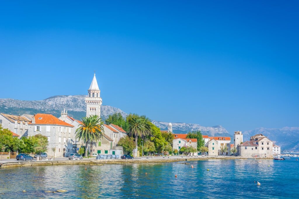 Naturist Park Koversada bei Vrsar mit FKK-Stränden, Inseln und türkisblauem Meer aus der Luft