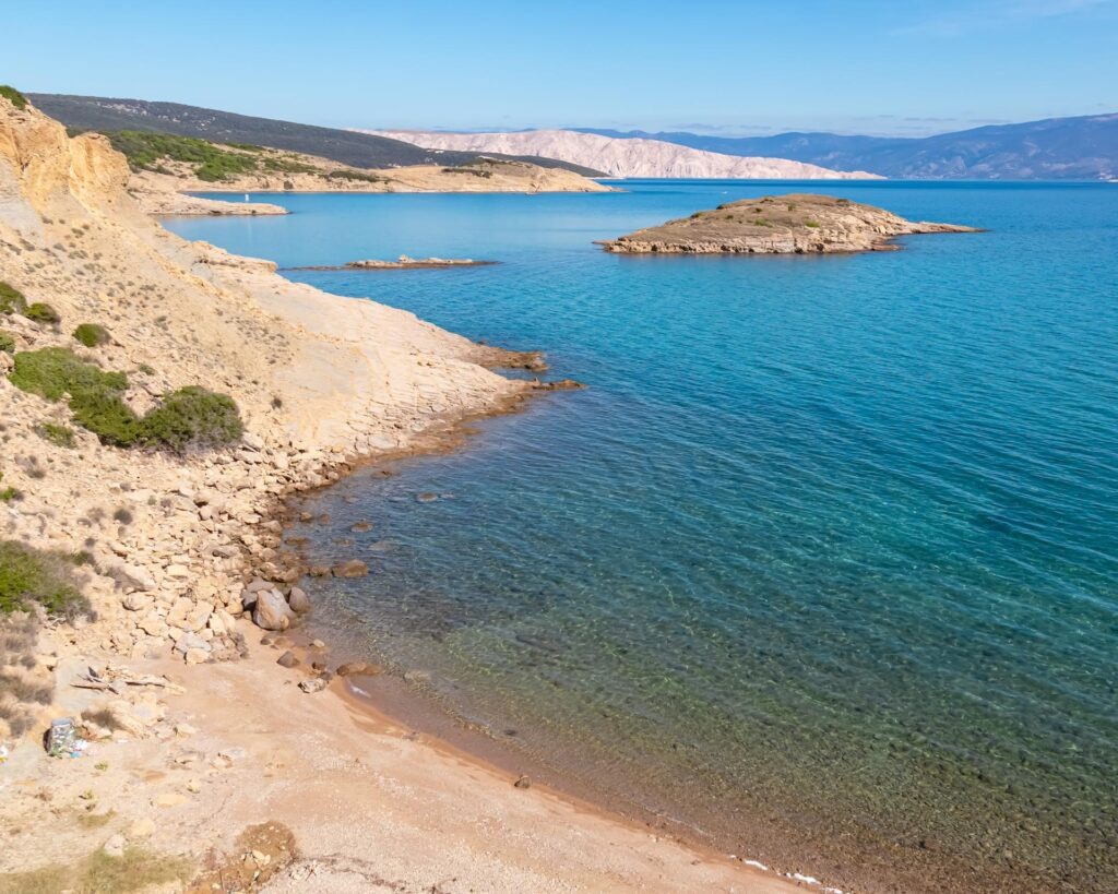 lopar rab Charco del Palo Naturpools – FKK-Ort mit Lavabecken und Meerblick auf Lanzarote