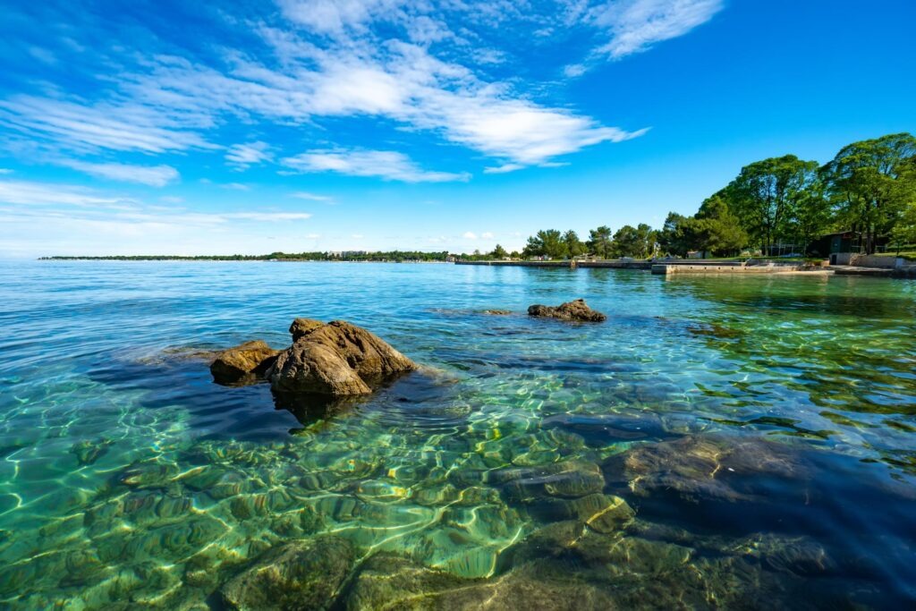 naked girls on the beach 1280x1920 sp