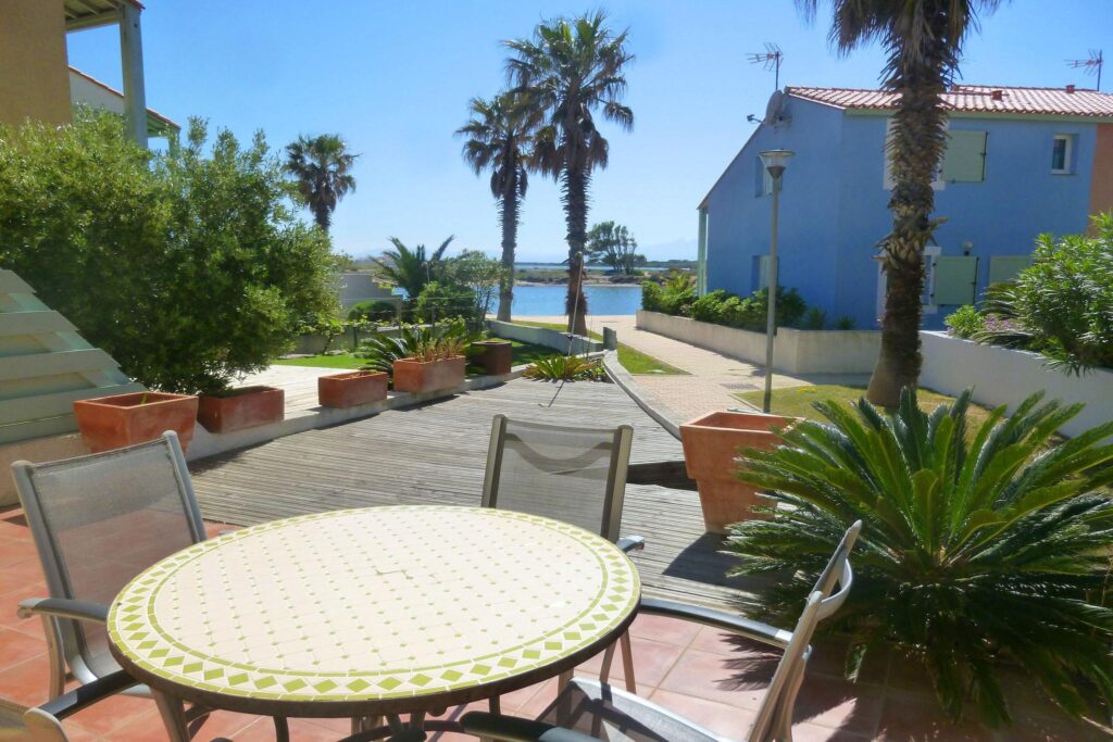 Casa Blanca Charco del Palo – FKK-Apartmentanlage mit Pool auf Lanzarote