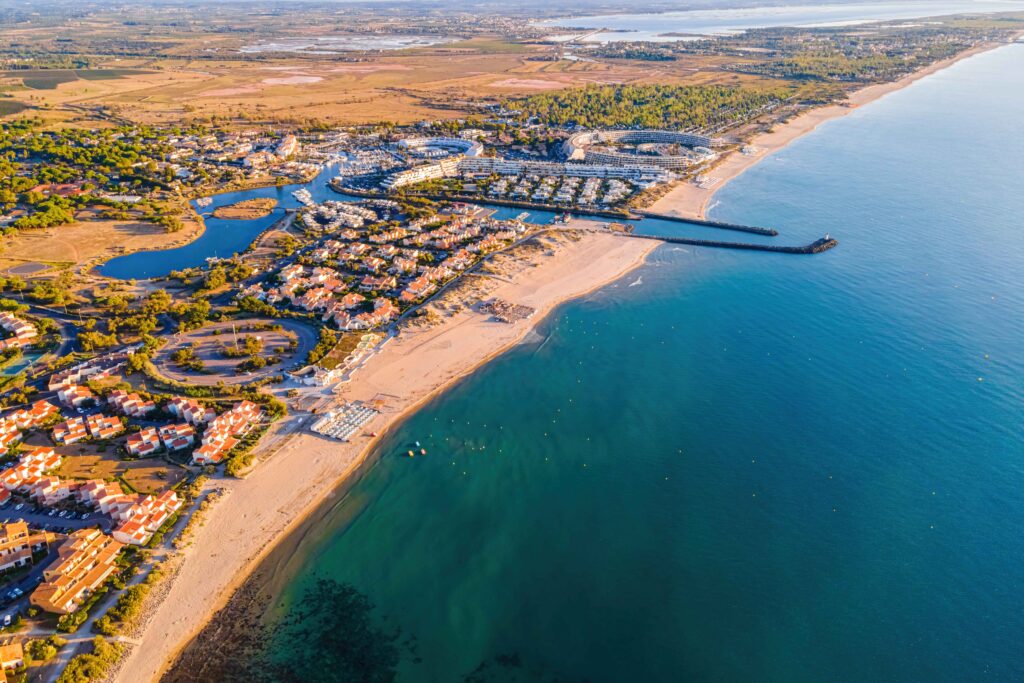Aerial view of Cap d'Agde a seaside resort and naturist village Naturist Park Koversada bei Vrsar mit Meer, Inseln und FKK-Stränden